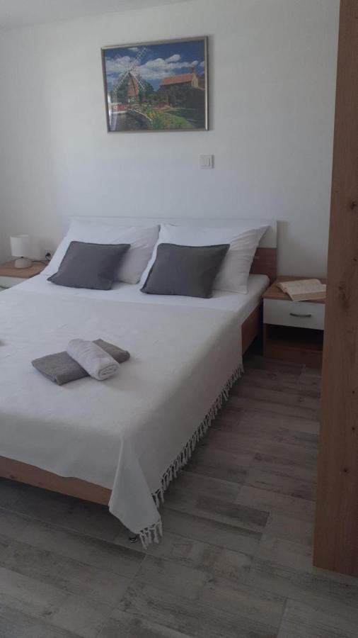 Zrinec Vir Exterior foto